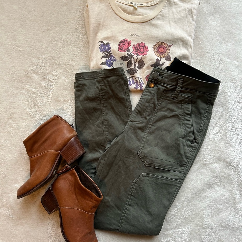 Democracy Slim Cargo Pants